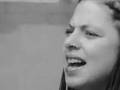 Laura Love Sings "Saskatchewan"