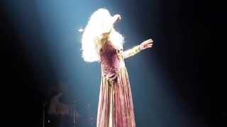 Maria Bethânia (Non je ne regrette rien)