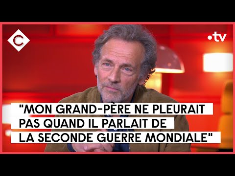 L’hymne à la liberté de Stéphane Freiss - C à Vous - 23/01/2023