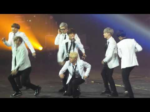 BTS Arirang opening Kcon Paris 2016 Accorhotels ARENA