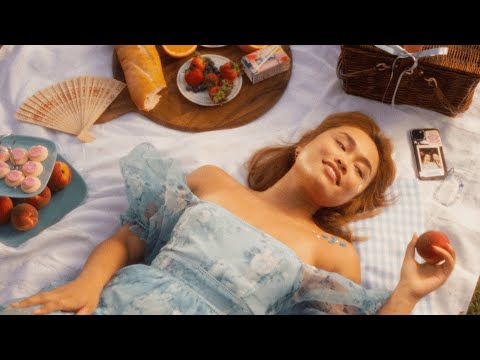 JONAVI - Peaches (Official Music Video)