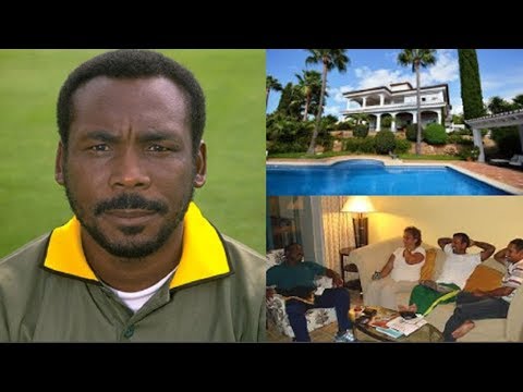 download lagu mp3 mp4 Gordon Greenidge Wife, download lagu Gordon Greenidge Wife gratis, unduh video klip Gordon Greenidge Wife