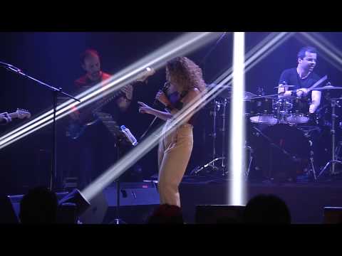 Su Soley - Bad Girls (Donna Summer Cover) | Garaj İstanbul Konseri