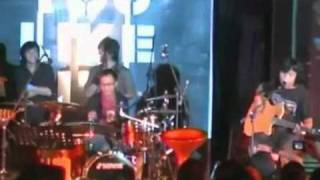 Download lagu Kembalilah kasih_Kru GIGI-Unjuk Kebolehan alm.puput cs mp3 Download lagu Kembalilah kasih_Kru GIGI-Unjuk Kebolehan alm.puput cs mp3