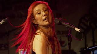 Tori Amos - Not Dying Today