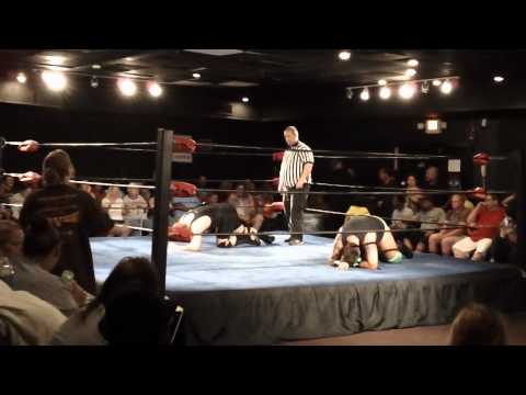 USWO 4/13/12-Josh Crow vs Mike Jablonski