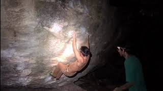 Video thumbnail: Amendoim tostado, V9. Cocalzinho de Goiás