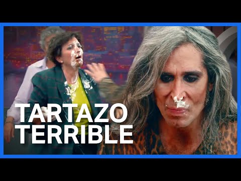 Pelea de TARTAZOS en LOL: Si te ríes, pierdes | Prime Video España