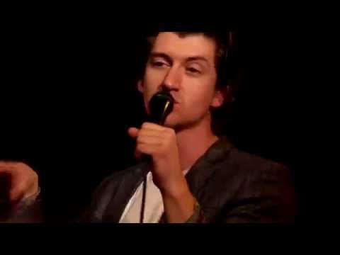 The Last Shadow Puppets - The Dream Synopsis @ Club 69 Studio Brussel