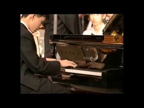 Yundi Li at age 15 - Yellow River Piano Concerto