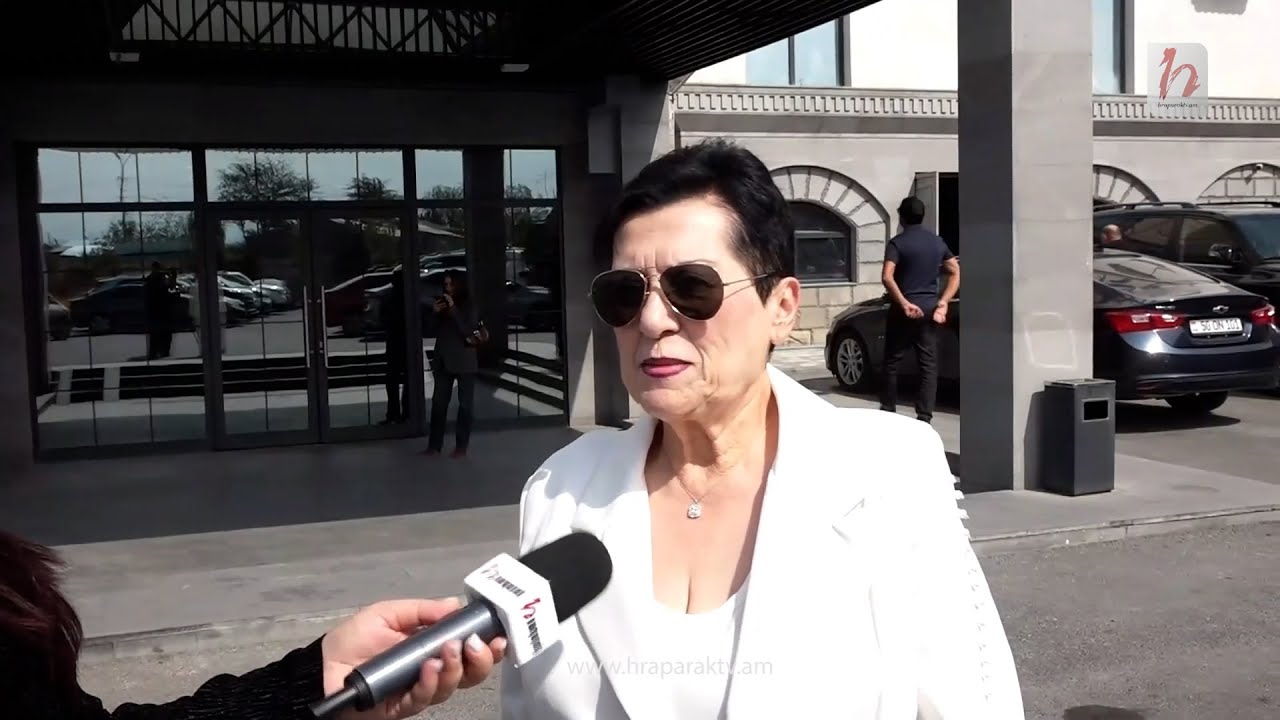 Բիզնեսմեն կինը նախարարի հետ հանդիպման եկել էր՝ իմանալով, թե կանանց հանդիպում է