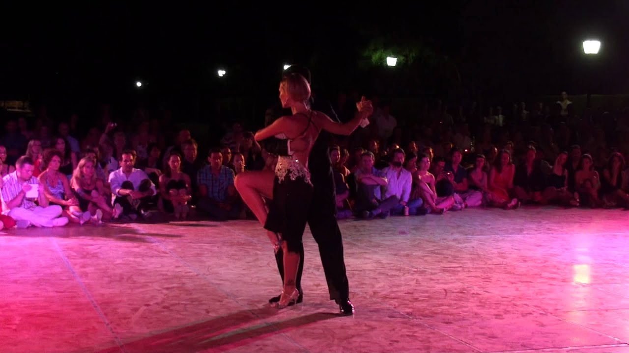 Sebastian Arce & Mariana Montes