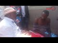 LISSU ALIVYOMTEMBELEA KIJANA ANAYEDAIWA KUKATWA MAPANGA SINGIDA KWA KUPEPERUSHA BENDERA YA CHADEMA