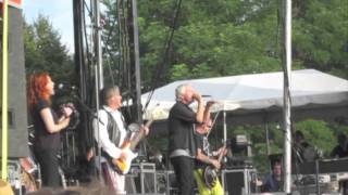 Guided By Voices- Echos Myron (with Neko Case) Pitchfork Music Festival- July 15, 2011