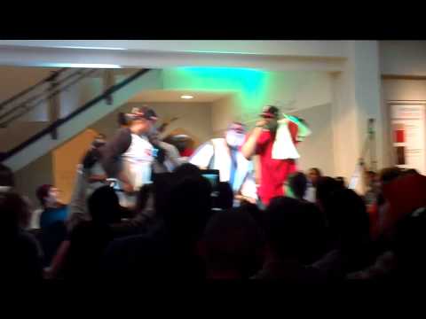 Ghostface Killah (Wu Tang)  & Sheek Louch (The LOX) (Protect Ya Neck) W/ two guest from the Audience