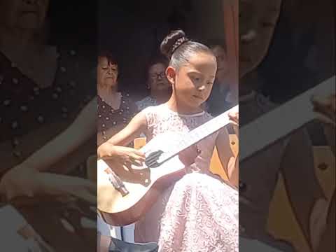 Guabina chiquinquireña. Presentación dirigida por el profesor Alvaro Quiroga en  Guepsa Santander