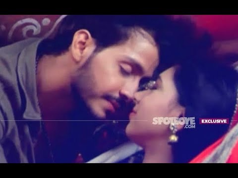 download lagu mp3 mp4 Niti Taylor Tv Shows, download lagu Niti Taylor Tv Shows gratis, unduh video klip Niti Taylor Tv Shows