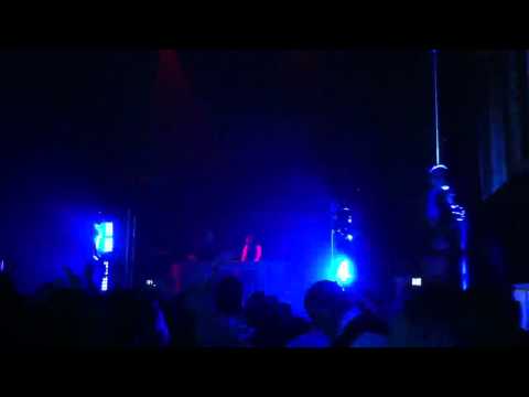 Sydney blu @ mansion July 16, 2011