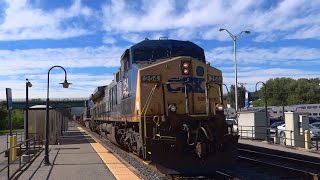 preview picture of video 'CSX Freight Train Moving Into Brunswick Yard'