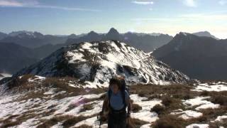 preview picture of video 'Escursione al Monte Dimon - SentieriNatura - Documentari invernali 2010 - 05'