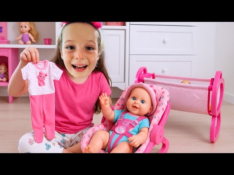 ADA BEBEĞİ EMMA İLE EVCİLİK OYNUYOR!BABY DOLL KIYAFET DEĞİŞTİRME OYUNU EVCİLİK!Kız Evcilik 