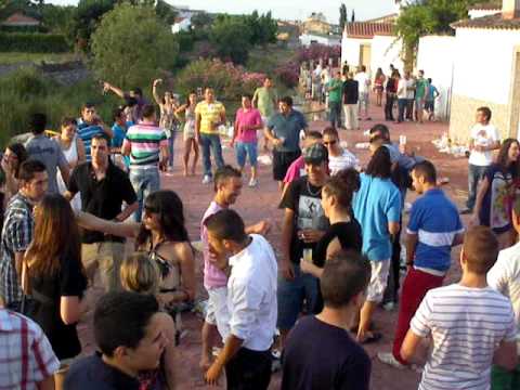 DJ TITO 2011 - LA ROCA DE LA SIERRA (Badajoz)(Feria de verano)...House mañanero