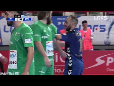 Paradas Asier en el Movistar Inter - Magna Gurpea. Play Off Semi 1