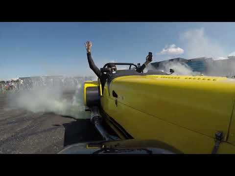 LEGO CAT Caterham 620R drifting (showing off) at the British Motorshow!