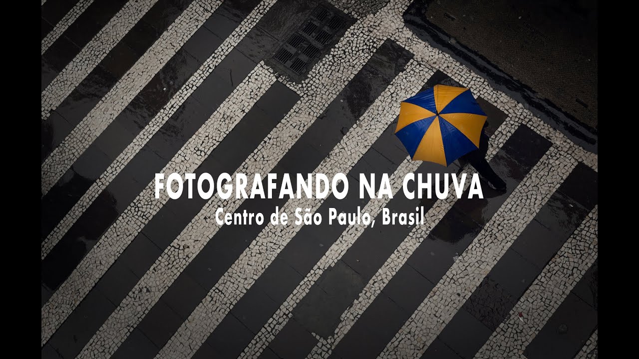 SHOOTING IN THE RAIN STREETPHOTOGRAPHY