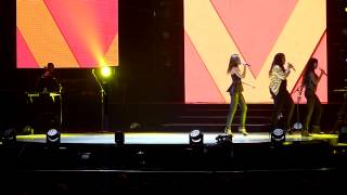American Idol Tour 2013 - Candice Glover - In The Middle