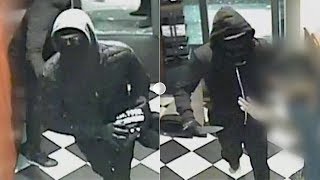 Rotterdam: Twee mannen met messen overvallen snackbar in Beverwaard