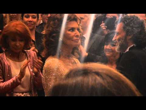 Applausi a Sofia Loren, Edoardo Ponti ed Enrico Loverso per Voce Humana al Cannes Film Festival 2014