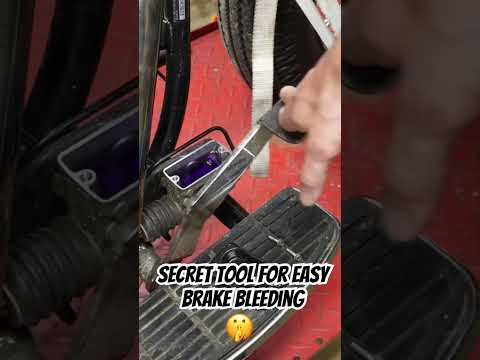 $7 Tool Makes Brake Bleeding EASY #howto #brakebleeding #brakebleed #motorcyclemaintenance
