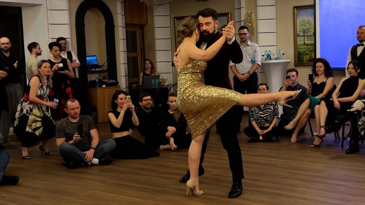 Maja Petrović  & Marko Miljević  - "Mientras Vuelva el Amor" - Caló/Podestá