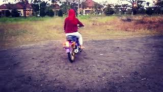 Download lagu Cewek C70 sidoarjo juanda mp3