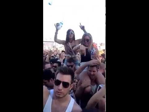 Escapade 2014 - Booyah - Carnage