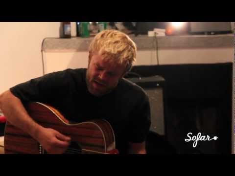 Pat Hull - Magic Cup | Sofar Los Angeles