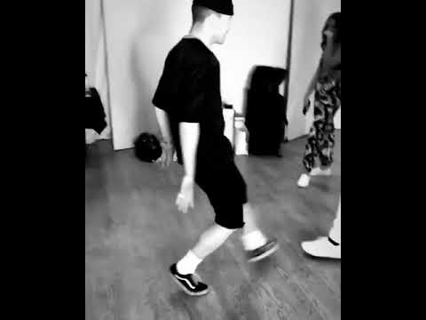 download lagu mp3 mp4 Honest To God Knock Me Out, download lagu Honest To God Knock Me Out gratis, unduh video klip Honest To God Knock Me Out
