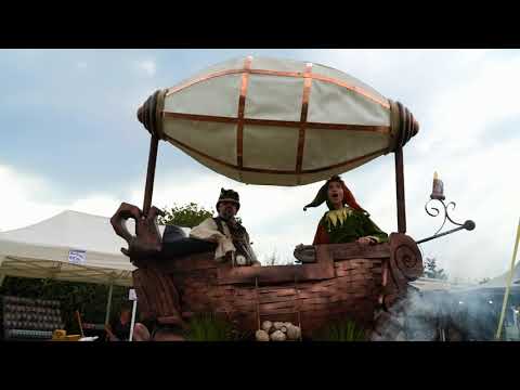 Andy Fraser and joker ascent in steampunk zeppelin