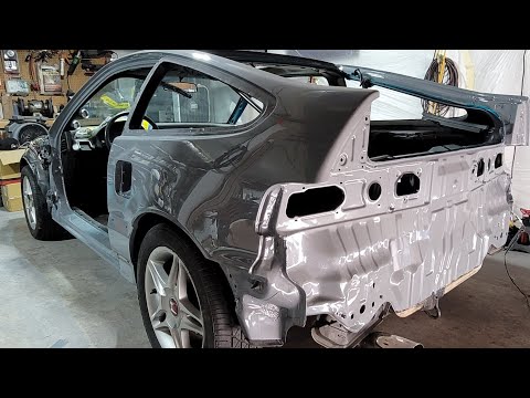 Part#16 honda crx restoration.  light cut and polish on the fresh paint.