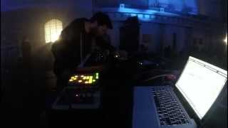 Rival Consoles - Voyager (Live in London)