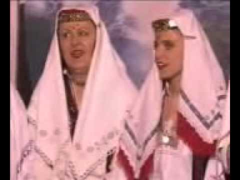 Tramošnjanke - Bor do bora a jela do jele / postavio ZUKS "Petar Kočić" Bač.flv