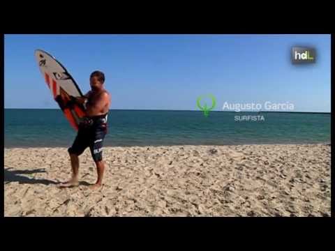 Augusto García, uno de los primeros impulsores del windsurf en Andalucía