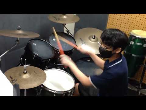 Swing Feel Grooves +Six Stroke Fills