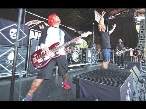 New Found Glory - Head On Collision - Live - 2016 Vans Warped Tour