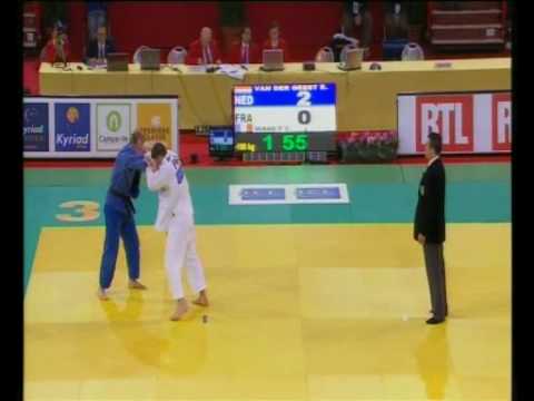 JUDO 2009 Tournois de Paris: Elco van der Geest (BEL) - Cyril Maret (FRA)