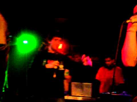 Flowjob-Knock Out live @ An club 15/4/2011