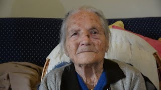 gli-omaggi-del-comune-di-sturno-alla-super-centenaria-d-italia-nonna-laurina