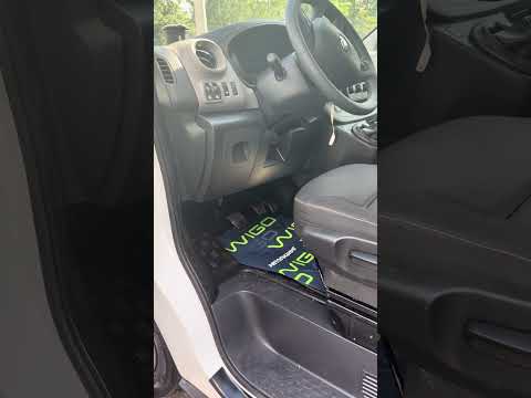 фото renault trafic iii 0