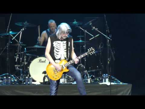 download lagu mp3 mp4 Nazareth Live, download lagu Nazareth Live gratis, unduh video klip Nazareth Live